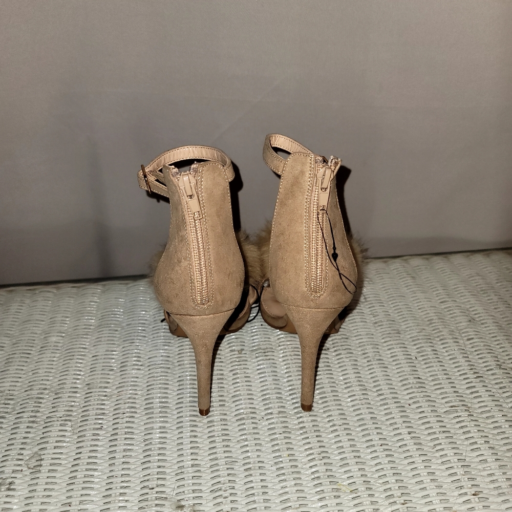 Brand new women's high heels open toes, faux fur design various sizes Natural - Picture 2 of 6